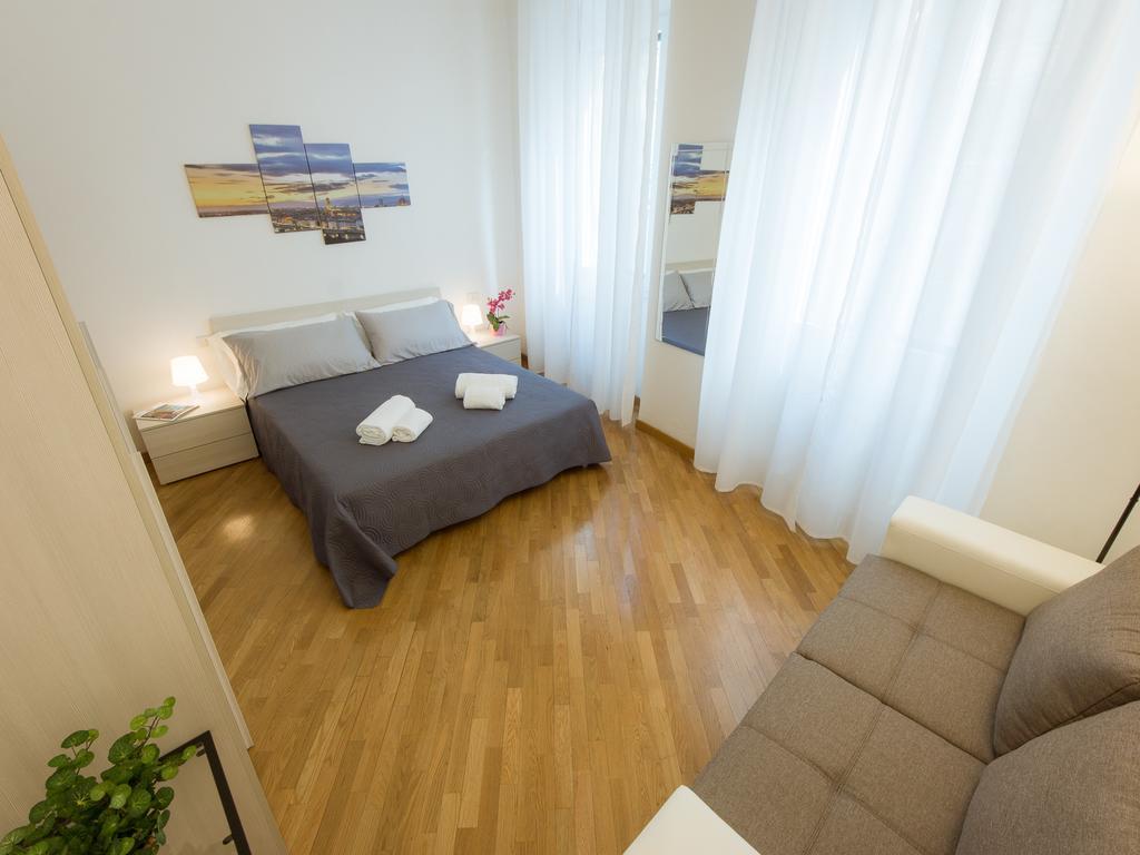 Stylisch Canacci 2 Bedroom Apartment Флоренция Екстериор снимка